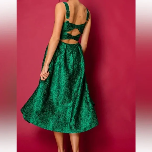 Bright Green Jacquard Midi Dress Pleated Skirt Back Bow Detail. Size Large. NWT. - Picture 7 of 15